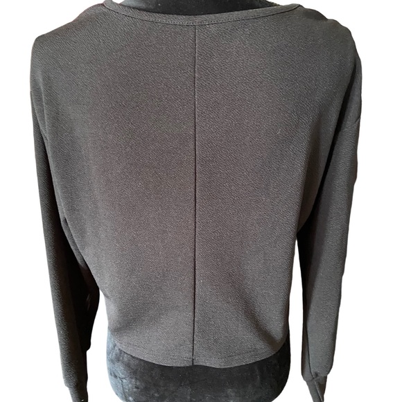 🎉2/20$ SHEIN red sequinned bow top♥️ - Picture 3 of 7